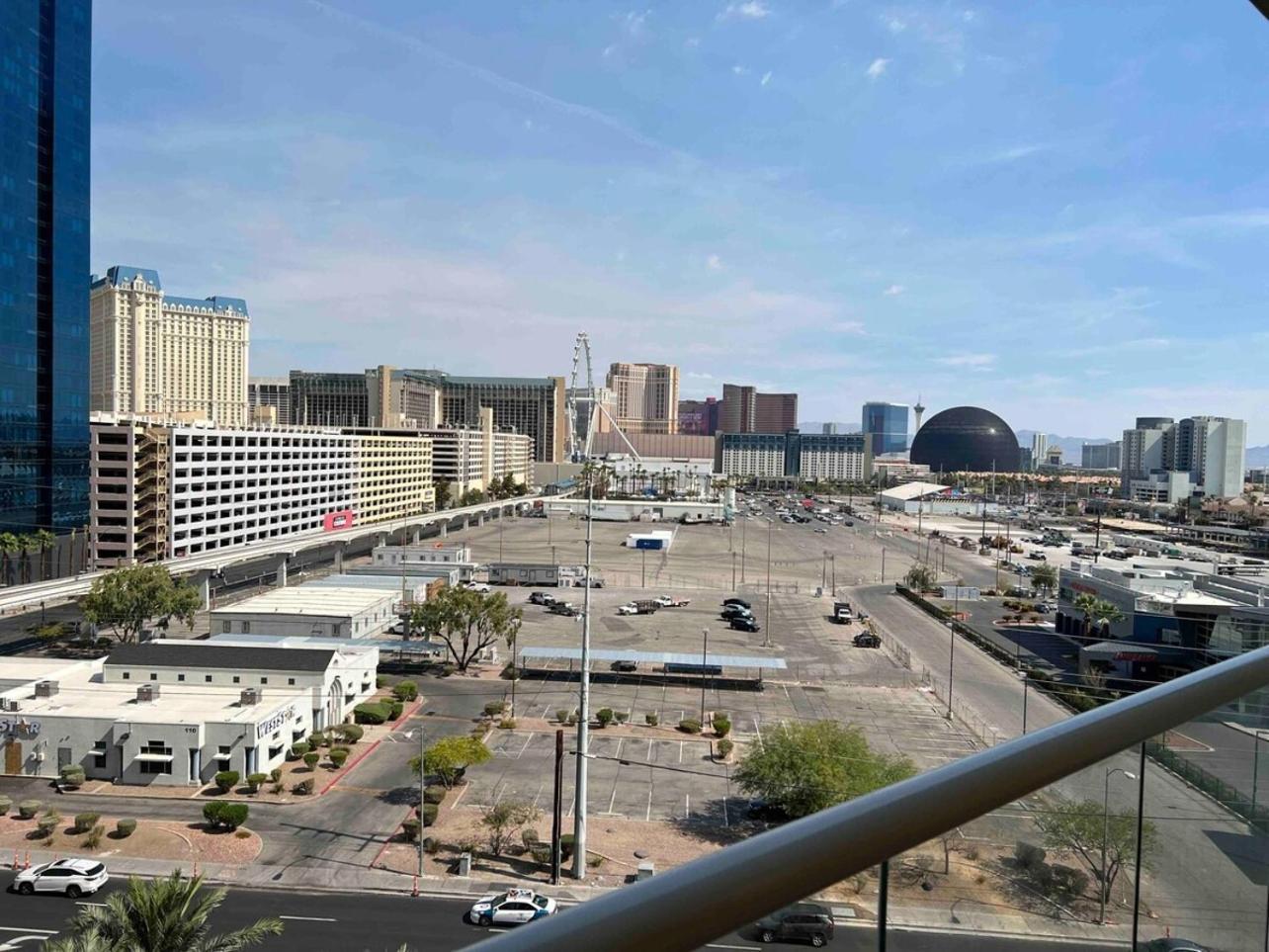 Сasa de vacaciones Mgm Balcony Strip Sphere And F1 Race Views *